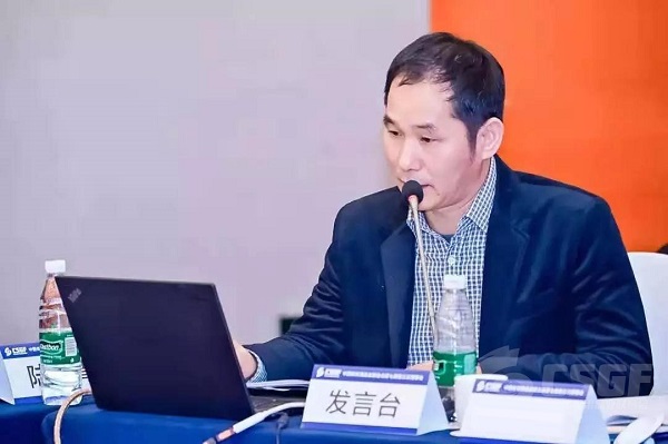 江苏共创人造草坪股份有限公司董事长王强翔先生